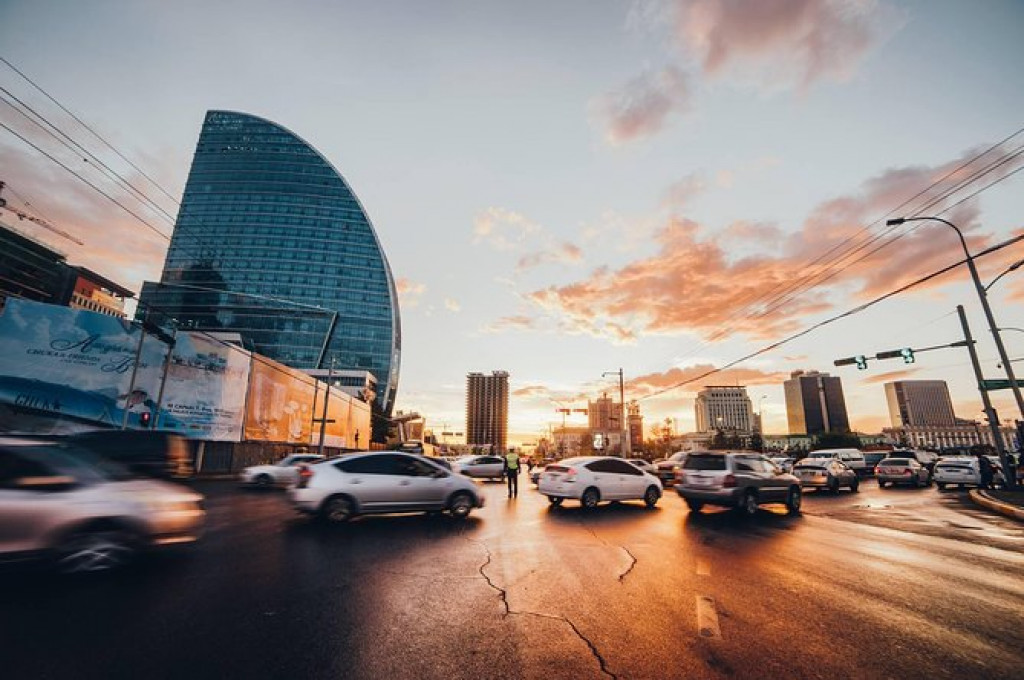 What is the public transportations in Ulaanbaatar