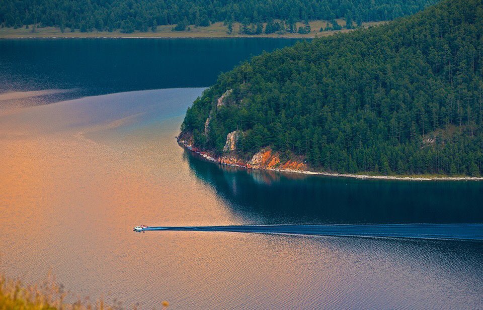 Khuvsgul Lake